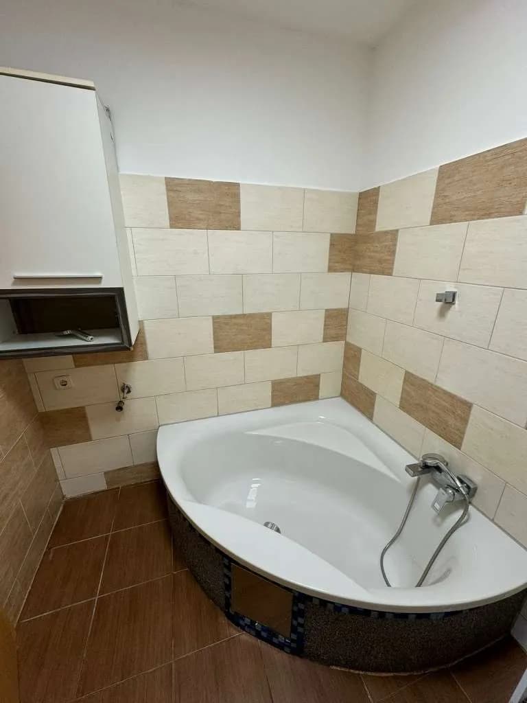 Wohnung mieten in Neunkirchen – 80 m², € 750 – Bild 3 von 16