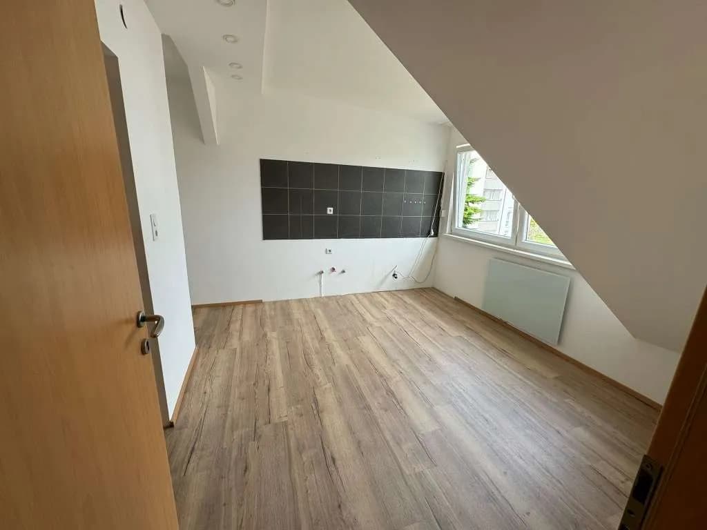 Wohnung mieten in Neunkirchen – 80 m², € 750 – Bild 6 von 16