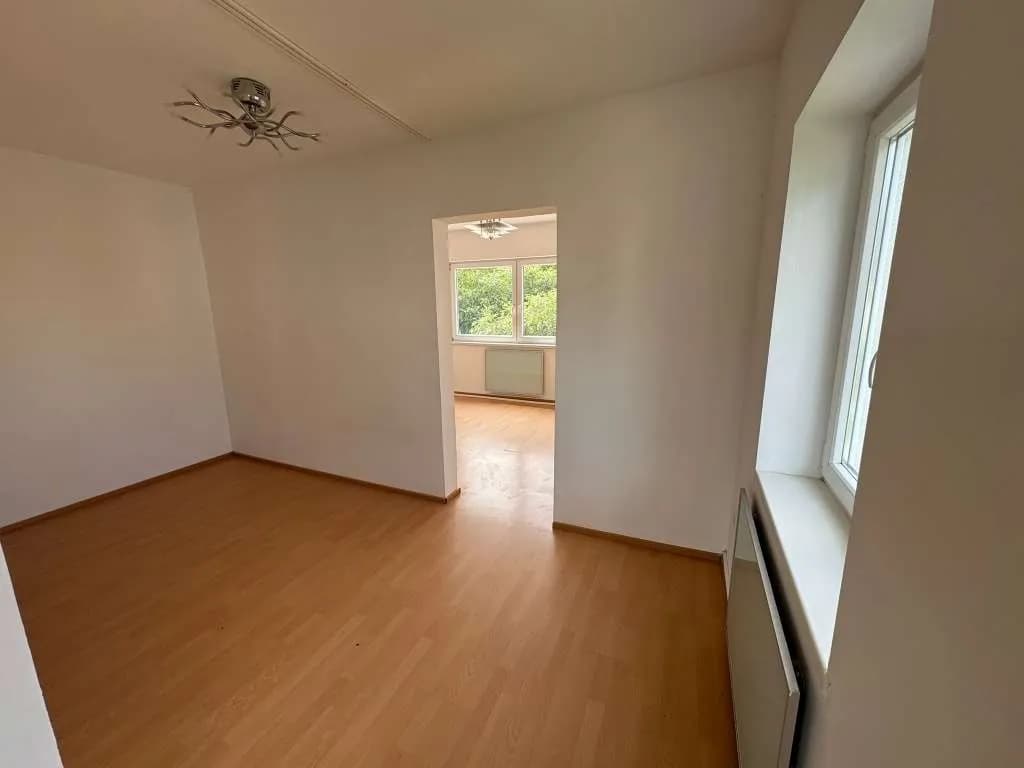 Wohnung mieten in Neunkirchen – 80 m², € 750 – Bild 13 von 16