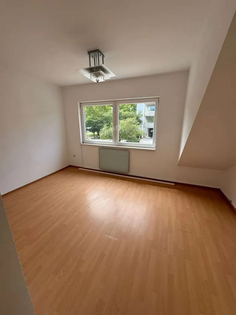 Wohnung mieten in Neunkirchen – 80 m², € 750 – Bild 15 von 16