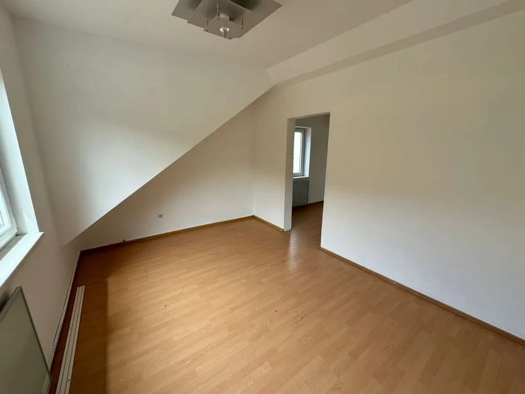 Wohnung mieten in Neunkirchen – 80 m², € 750 – Bild 16 von 16