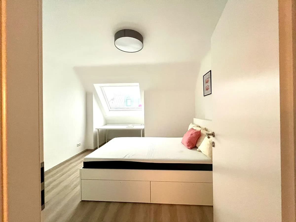 1-Zimmer-Wohnung mieten in Wien – 15 m², € 600 – Bild 2 von 8