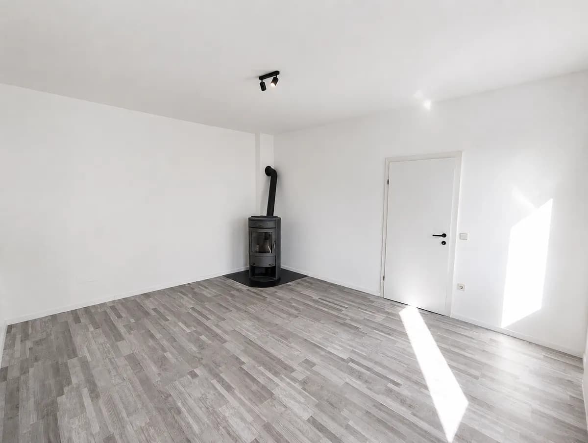 3-Zimmer-Haus mieten in Neunkirchen – 96 m², € 1.150 – Bild 3 von 17