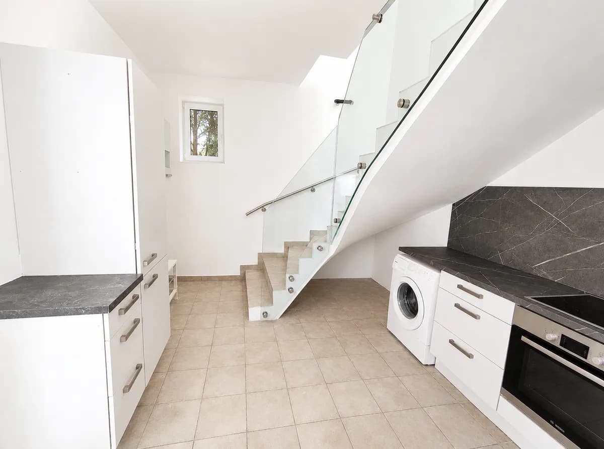 3-Zimmer-Haus mieten in Neunkirchen – 96 m², € 1.150 – Bild 5 von 17