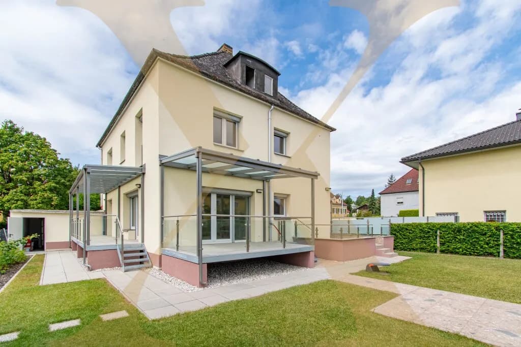 Haus mieten in Linz – 204,98 m², € 2.739 – Bild 1 von 40