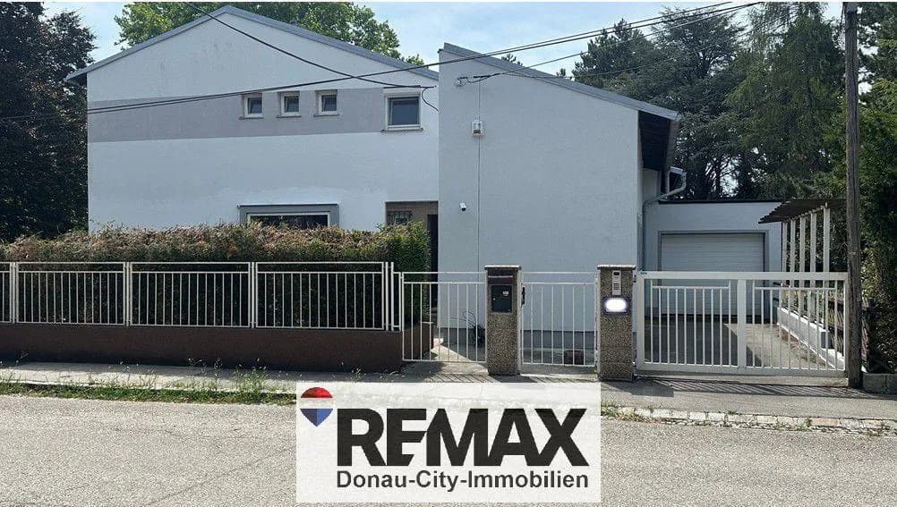 8-Zimmer-Haus kaufen in Baden – 244 m², € 698.000 – Bild 1 von 31