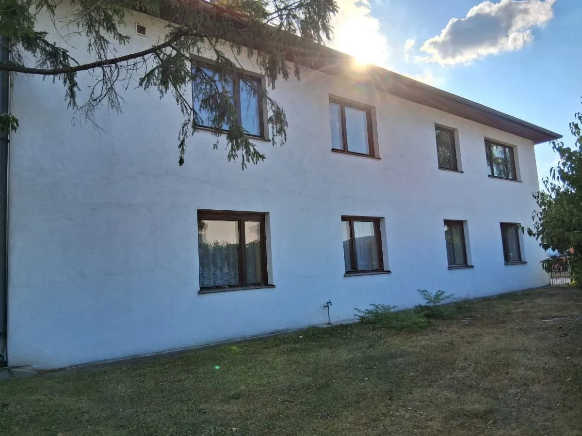 11-Zimmer-Haus kaufen in Neunkirchen – 220 m², € 360.000 – Bild 6 von 25