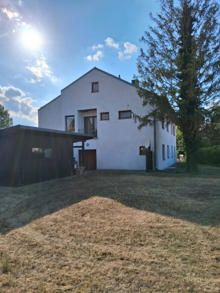 11-Zimmer-Haus kaufen in Neunkirchen – 220 m², € 360.000 – Bild 8 von 25