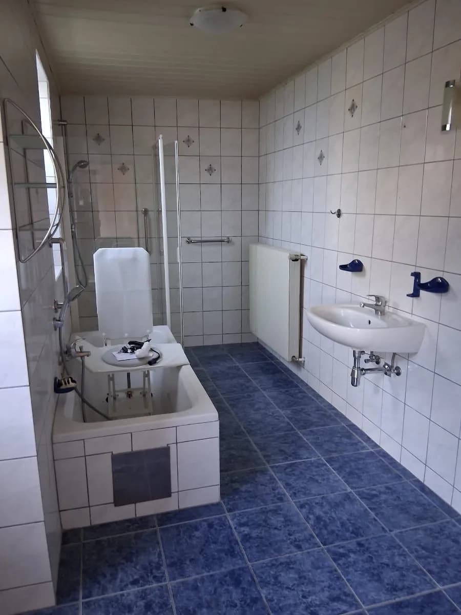 11-Zimmer-Haus kaufen in Neunkirchen – 220 m², € 360.000 – Bild 18 von 25