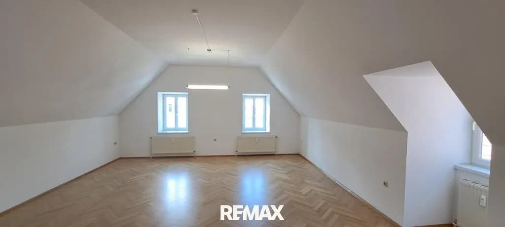 3-Zimmer-Gewerbeimmobilie mieten in Waidhofen an der Ybbs – 115 m², € 1.203 – Bild 1 von 13