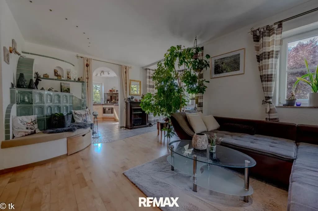 Haus kaufen in Vöcklabruck – 256 m², € 669.000 – Bild 3 von 26