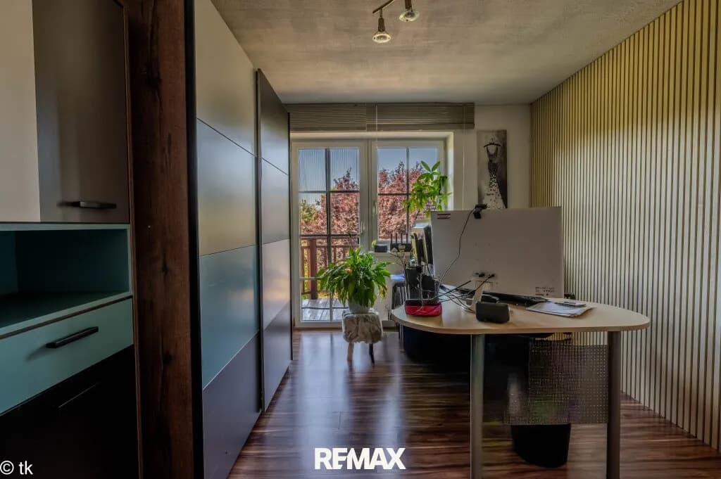 Haus kaufen in Vöcklabruck – 256 m², € 669.000 – Bild 11 von 26