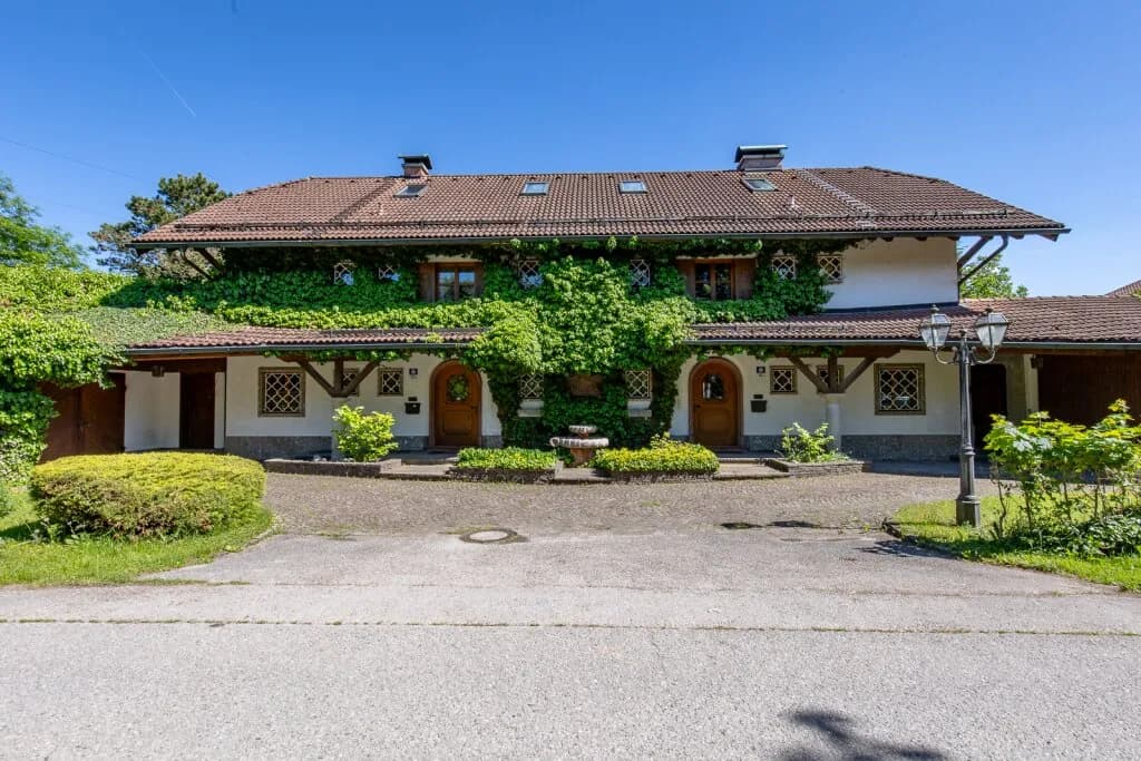 Gewerbeimmobilie kaufen in Salzburg-Umgebung – 315 m², € 1.395.000 – Bild 1 von 19