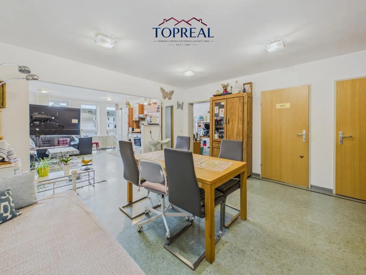 2-Zimmer-Wohnung kaufen in Wels – 70 m², € 185.000 – Bild 1 von 28
