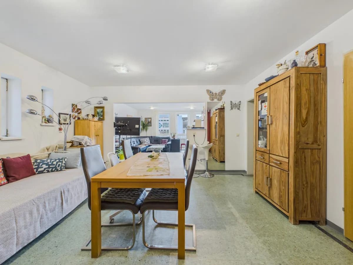 2-Zimmer-Wohnung kaufen in Wels – 70 m², € 185.000 – Bild 3 von 28