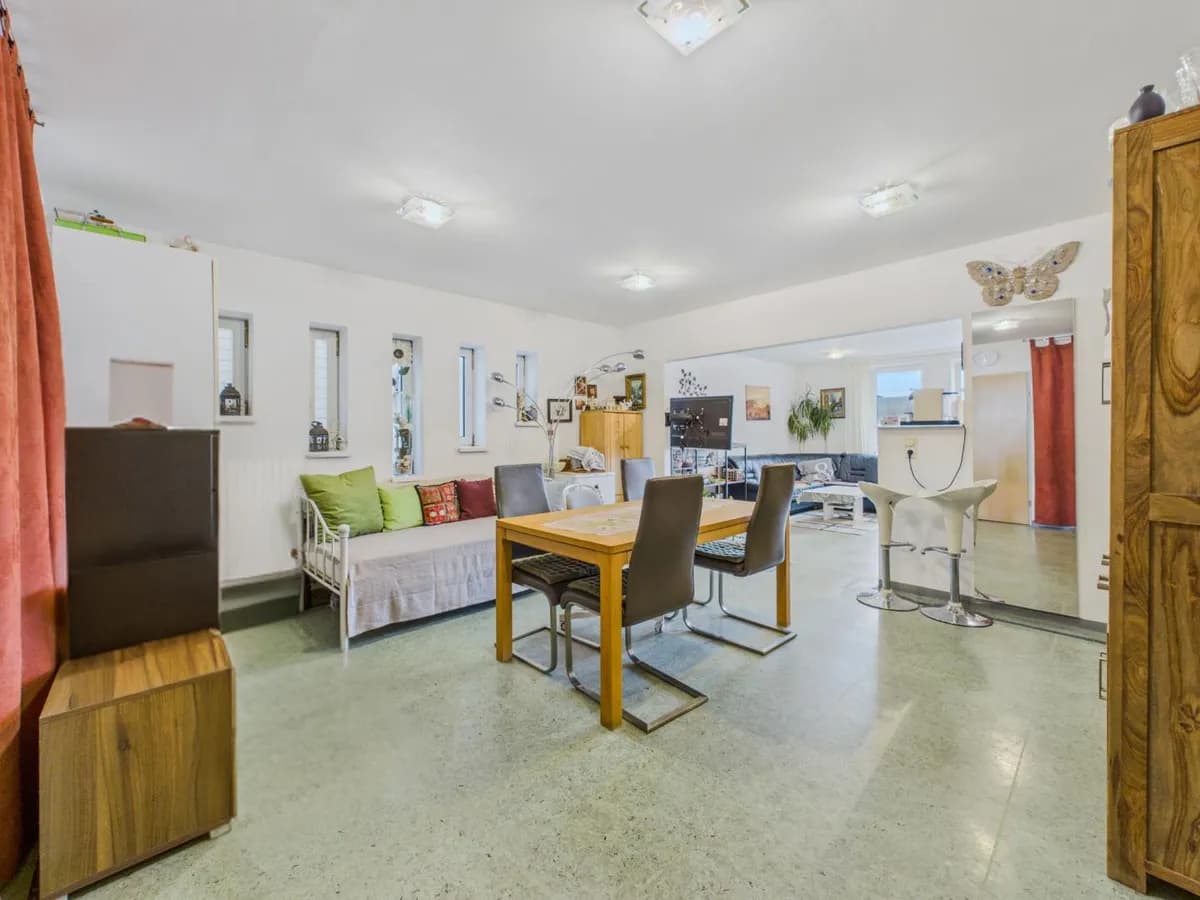2-Zimmer-Wohnung kaufen in Wels – 70 m², € 185.000 – Bild 4 von 28