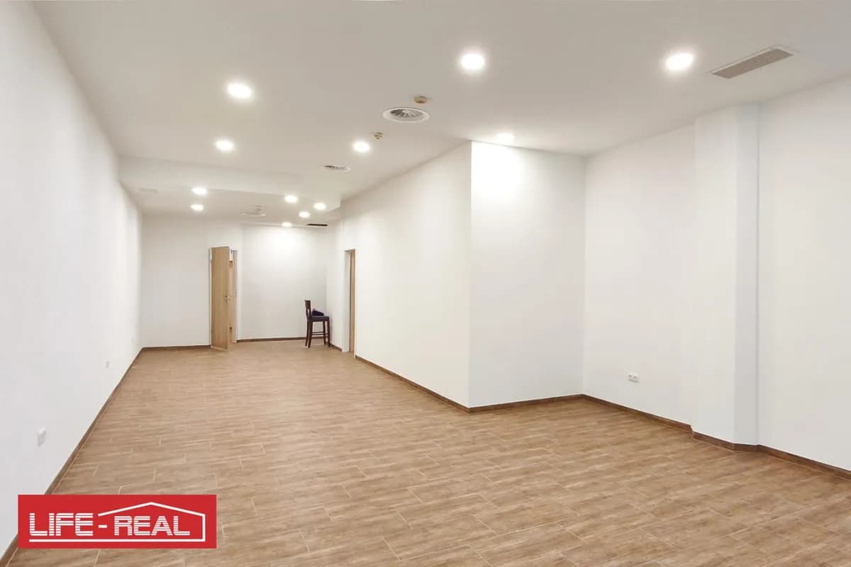 Gewerbeimmobilie kaufen in Wels – 94 m², € 169.000