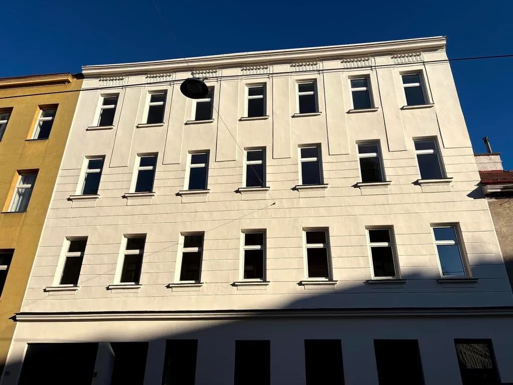 Gewerbeimmobilie kaufen in Wien – 690 m² – Bild 1 von 4