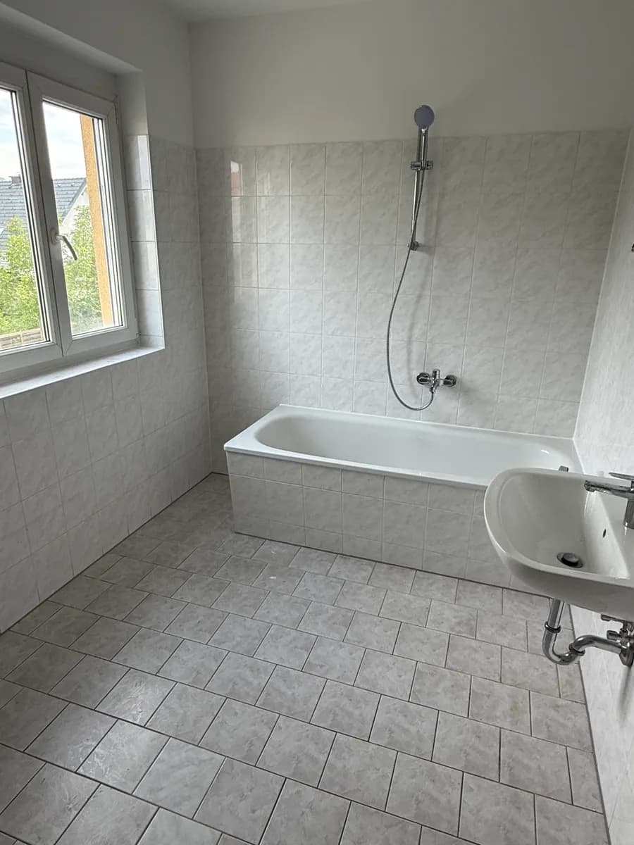 2-Zimmer-Wohnung mieten in Graz-Umgebung – 63 m², € 644 – Bild 2 von 11