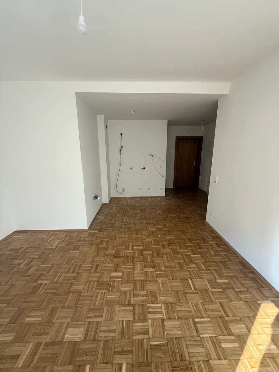 2-Zimmer-Wohnung mieten in Graz-Umgebung – 37 m², € 521 – Bild 2 von 8