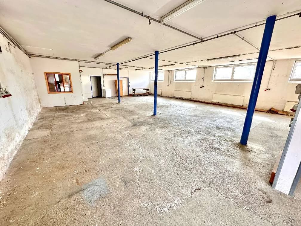 Gewerbeimmobilie mieten in Amstetten – 178 m², € 948 – Bild 3 von 9