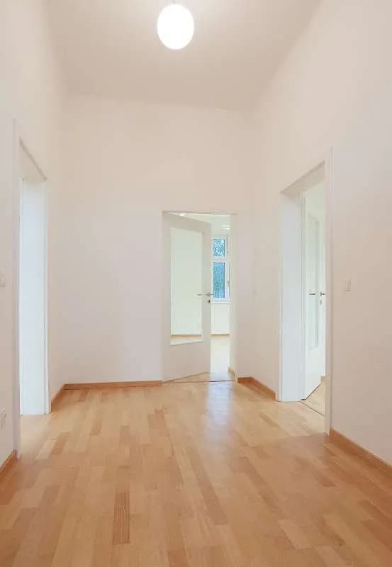 11-Zimmer-Gewerbeimmobilie mieten in Wien – 223 m², € 9 – Bild 12 von 26