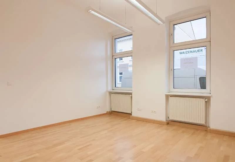 11-Zimmer-Gewerbeimmobilie mieten in Wien – 223 m², € 9 – Bild 15 von 26