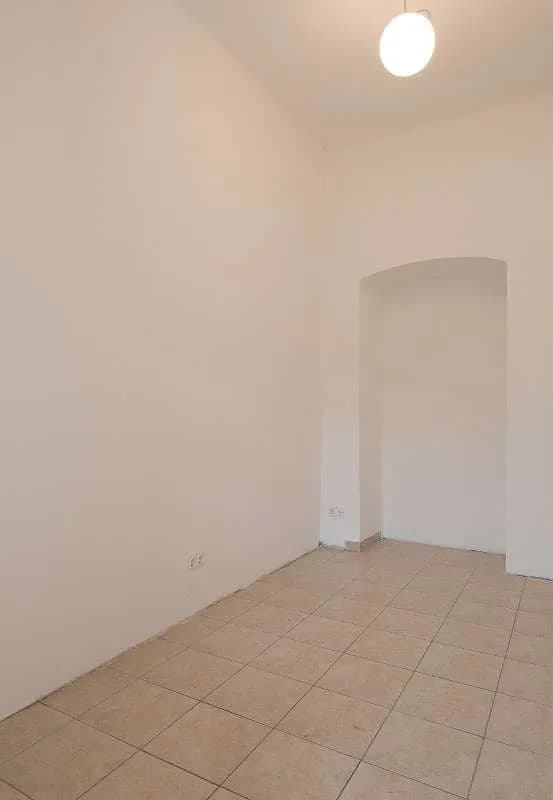 11-Zimmer-Gewerbeimmobilie mieten in Wien – 223 m², € 9 – Bild 17 von 26
