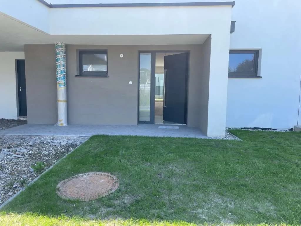 6-Zimmer-Haus mieten in Perg – 143 m², € 2.150 – Bild 3 von 18