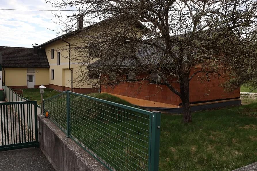 10-Zimmer-Gewerbeimmobilie kaufen in Völkermarkt – 284 m², € 322.000 – Bild 3 von 8