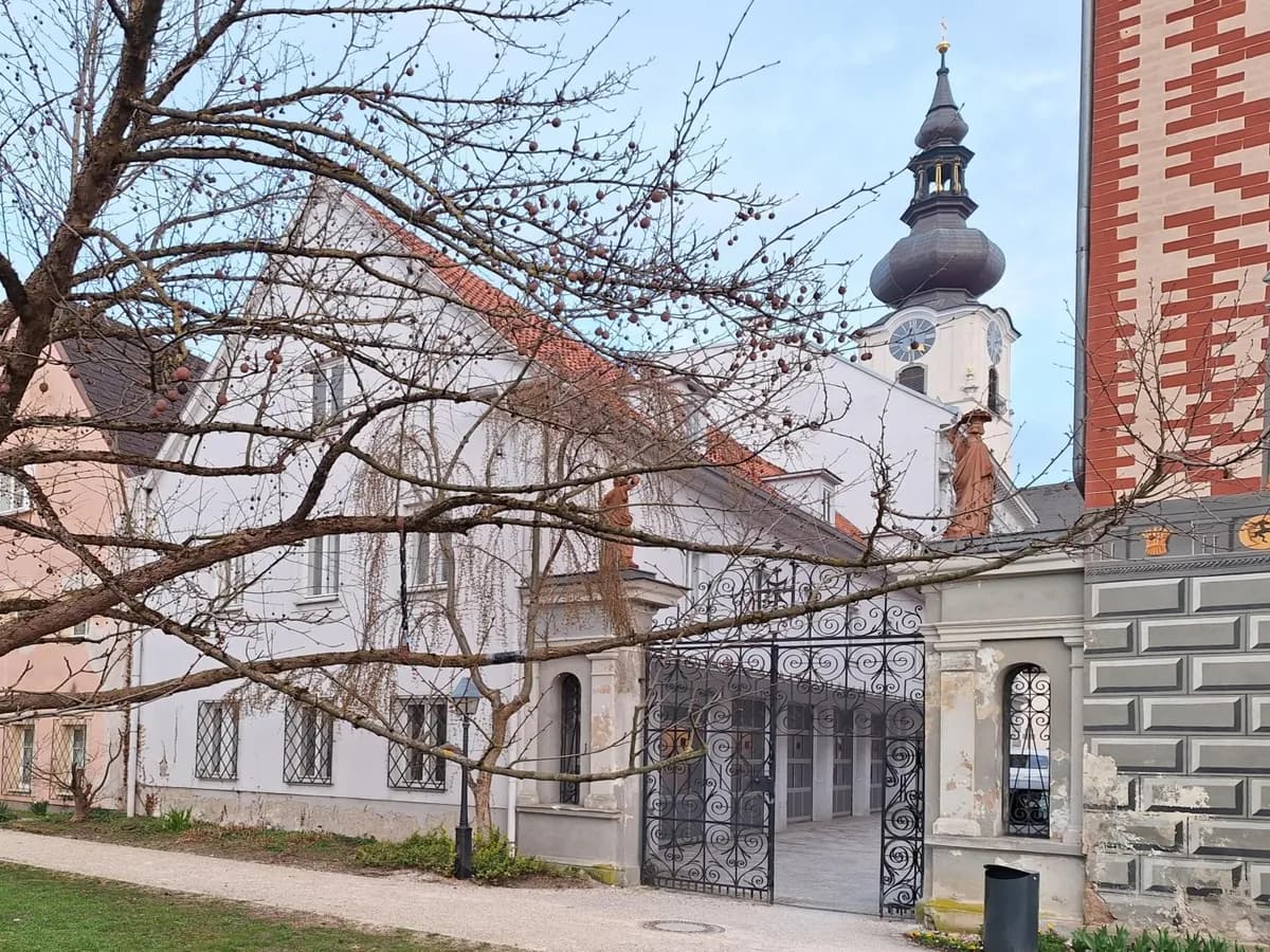 Haus kaufen in Wels – 0,01 m² – Bild 7 von 8