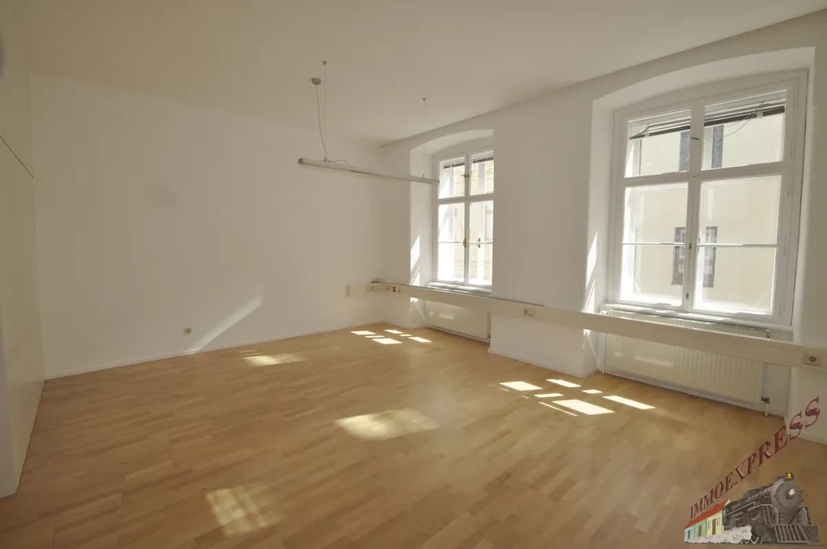 4-Zimmer-Gewerbeimmobilie mieten in Sankt Pölten – 180 m², € 2.340 – Bild 3 von 12