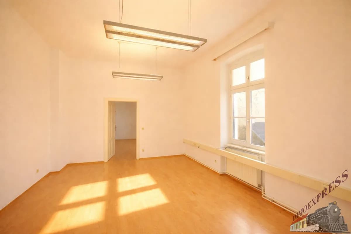 6-Zimmer-Gewerbeimmobilie mieten in Sankt Pölten – 63 m², € 819 – Bild 3 von 6