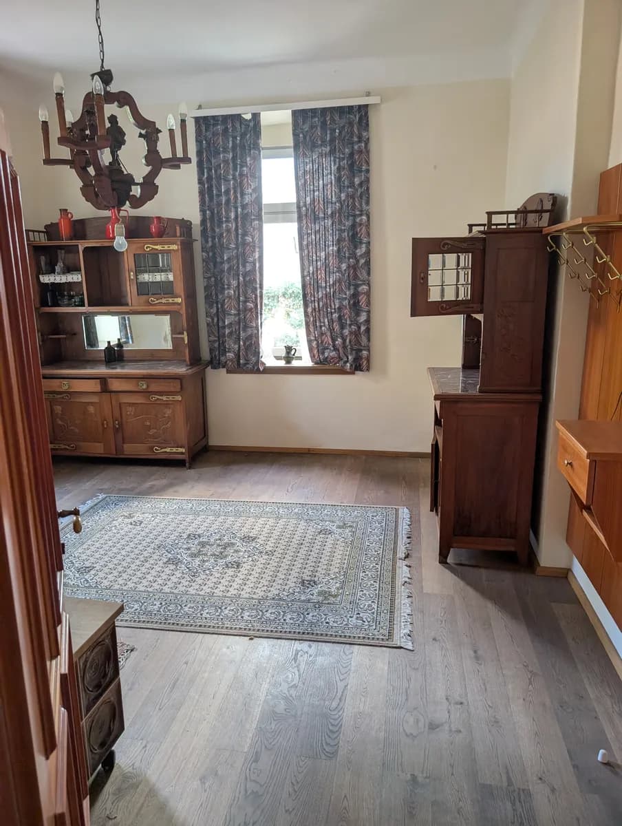 4-Zimmer-Haus mieten in Steyr – 250 m², € 2.000 – Bild 3 von 18