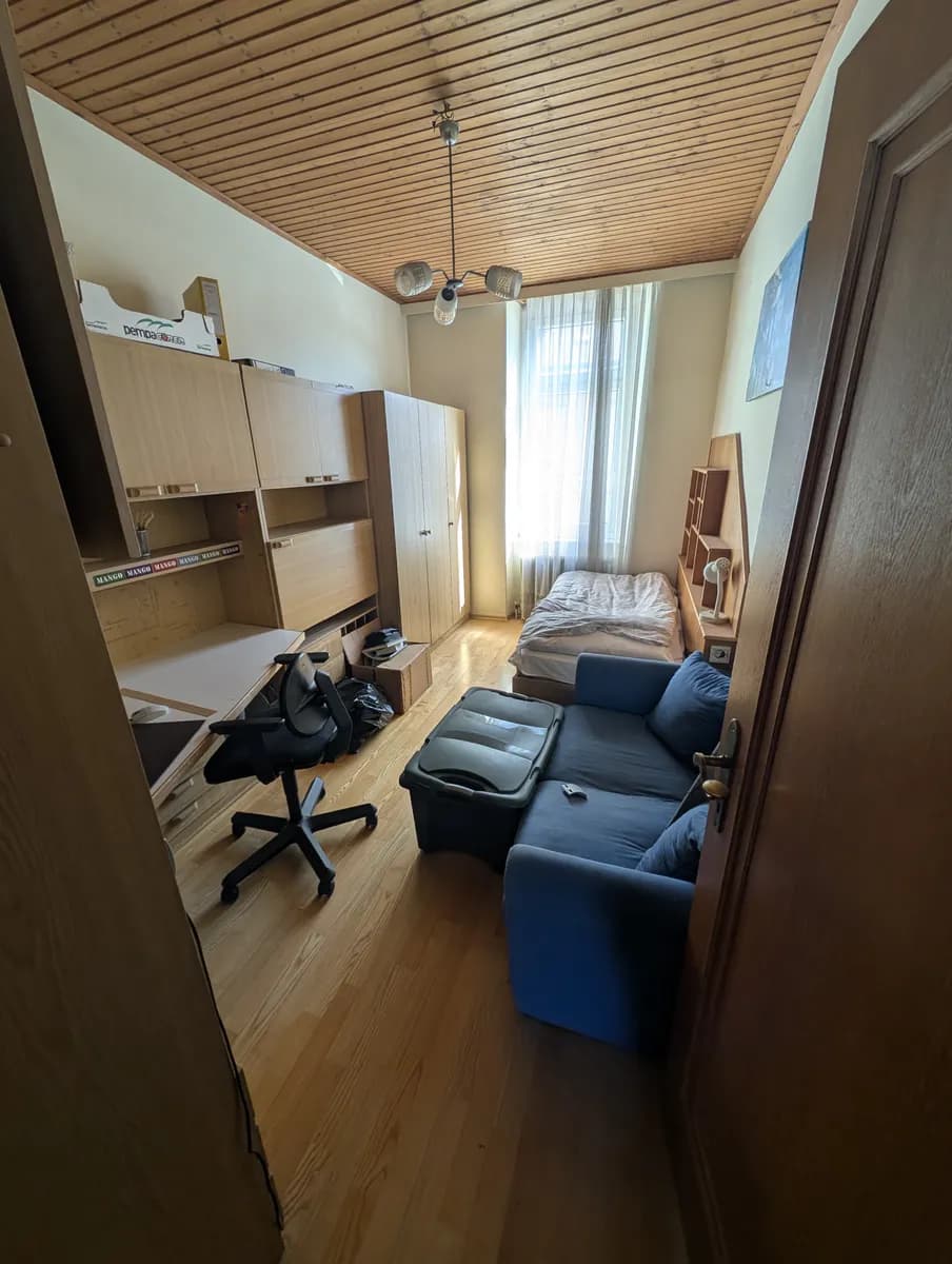 4-Zimmer-Haus mieten in Steyr – 250 m², € 2.000 – Bild 9 von 18