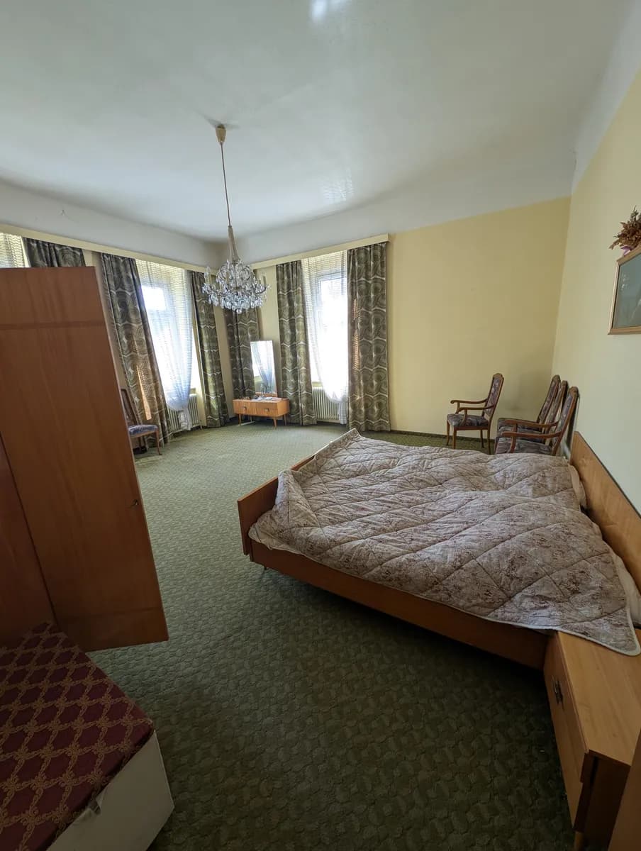 4-Zimmer-Haus mieten in Steyr – 250 m², € 2.000 – Bild 11 von 18
