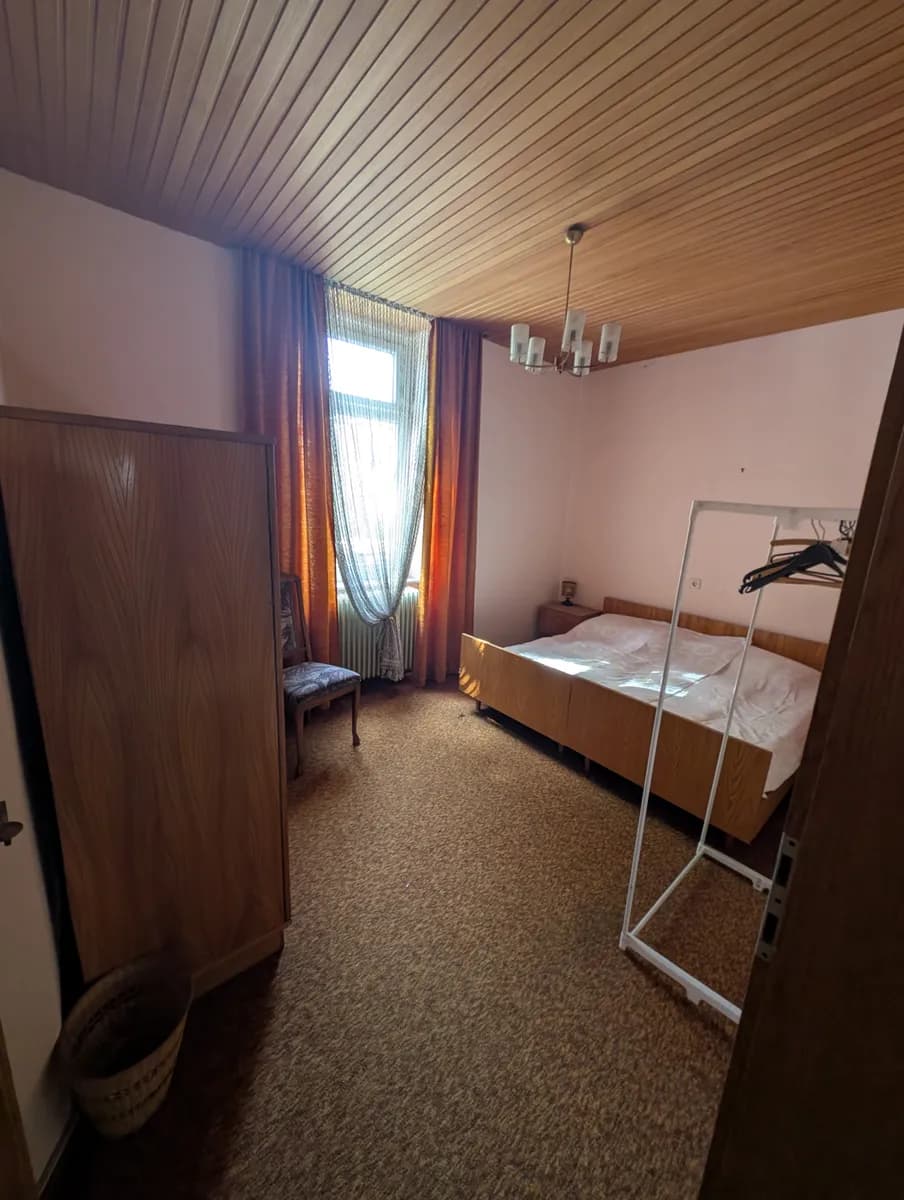 4-Zimmer-Haus mieten in Steyr – 250 m², € 2.000 – Bild 13 von 18