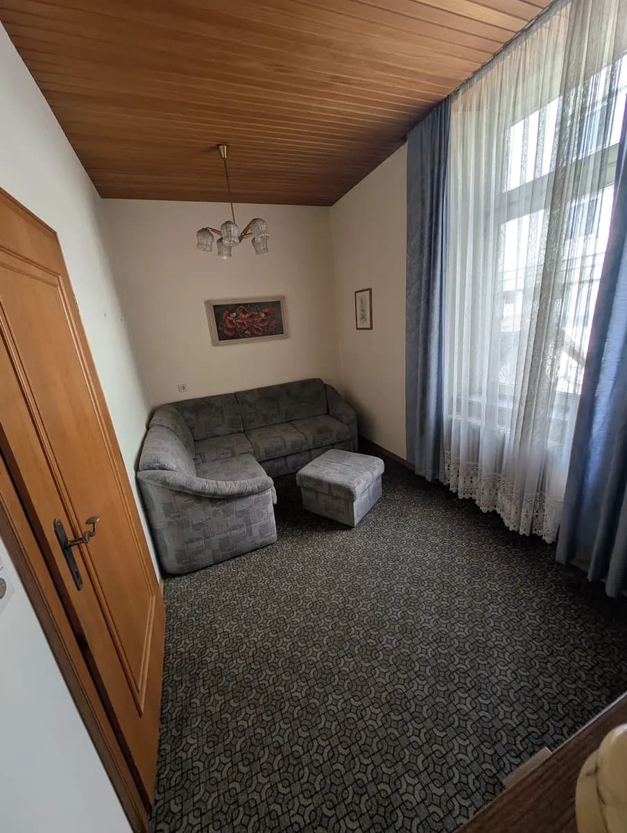 4-Zimmer-Haus mieten in Steyr – 250 m², € 2.000 – Bild 14 von 18