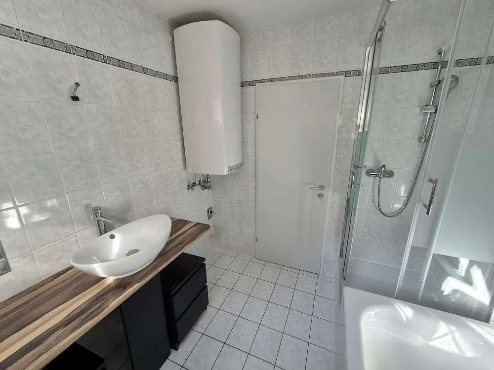 3-Zimmer-Immobilie kaufen in Innsbruck – 85,9 m², € 575.000 – Bild 9 von 29