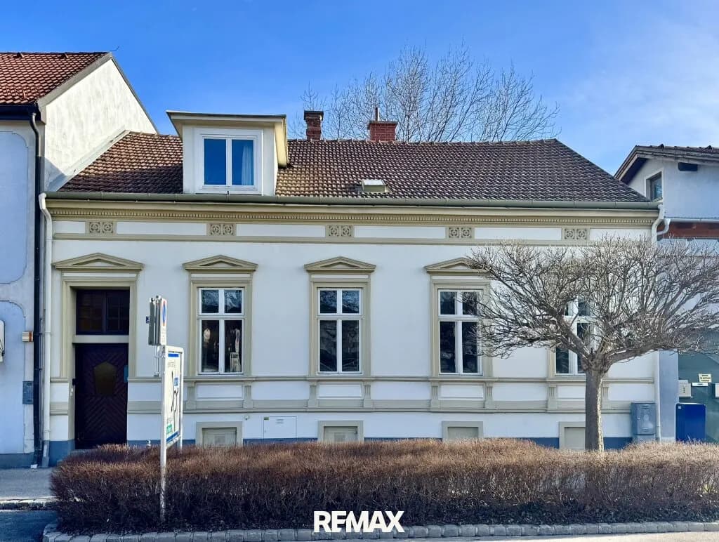 6-Zimmer-Immobilie kaufen in Neunkirchen – 173 m², € 250.000 – Bild 1 von 21