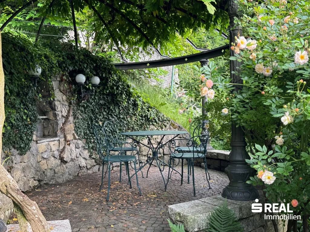 8-Zimmer-Haus kaufen in Feldkirch – 216 m², € 1.380.000 – Bild 6 von 35