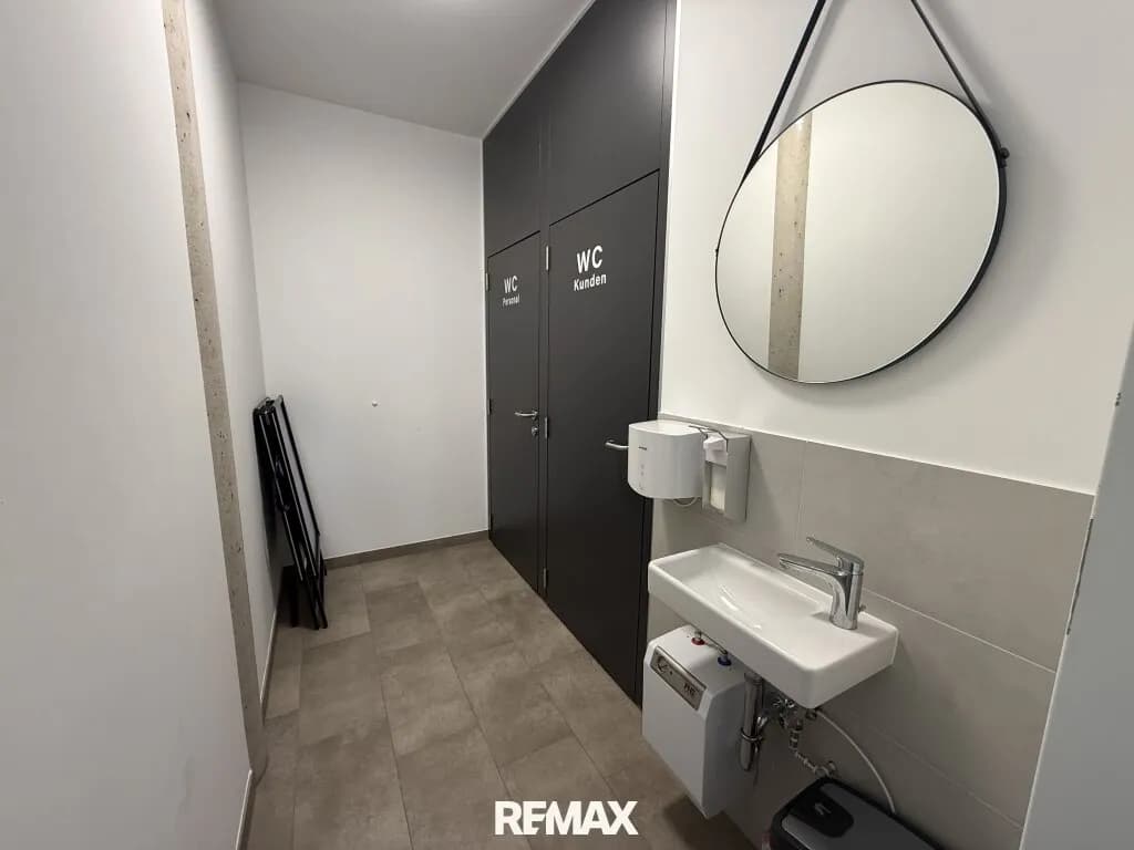 Gewerbeimmobilie mieten in Bruck an der Leitha – 57 m², € 933 – Bild 5 von 6