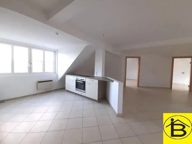3-Zimmer-Wohnung mieten in Sankt Pölten Land – 119,72 m², € 785 – Bild 1 von 14