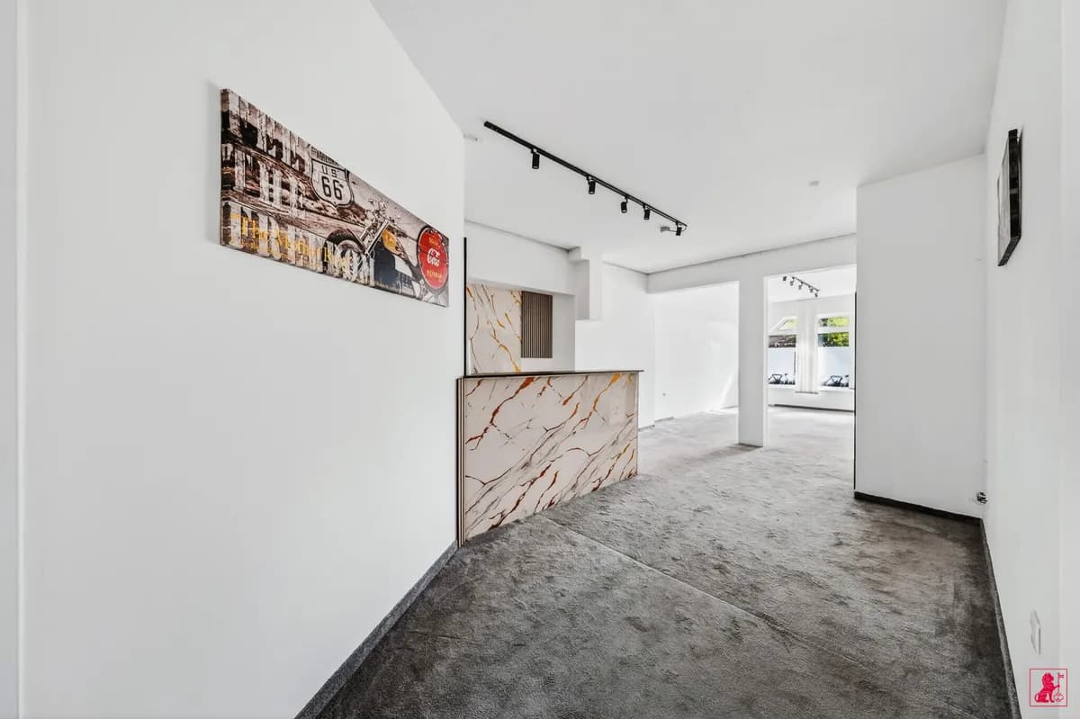 2-Zimmer-Gewerbeimmobilie mieten in Kufstein – 71 m², € 881 – Bild 5 von 12