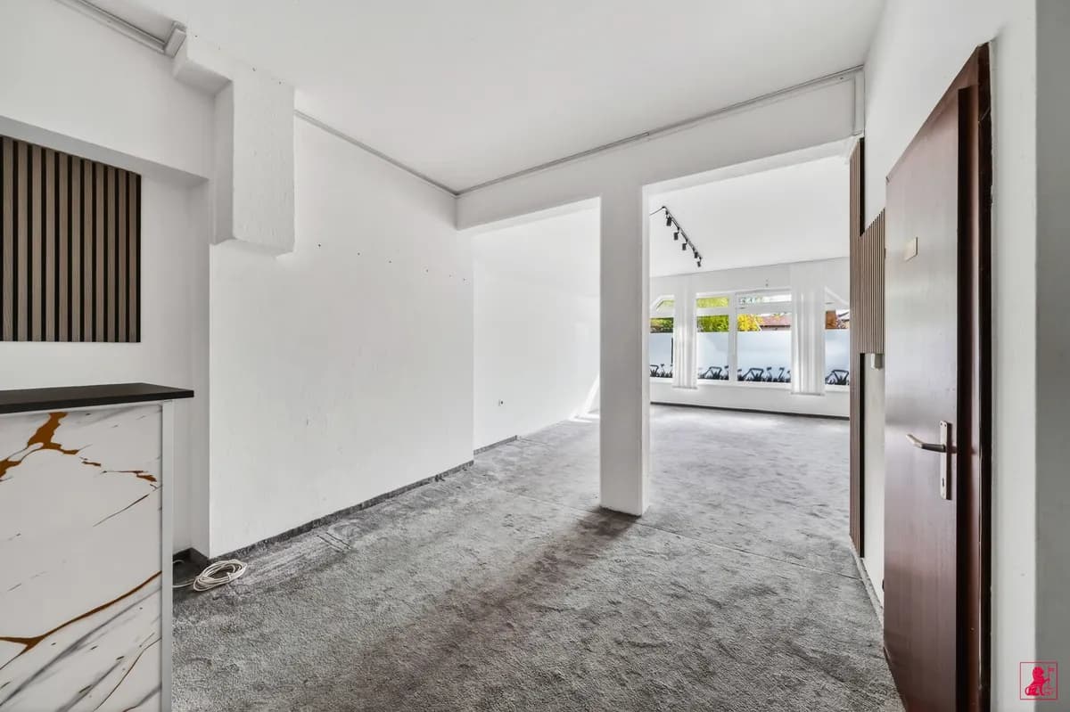 2-Zimmer-Gewerbeimmobilie mieten in Kufstein – 71 m², € 881 – Bild 7 von 12