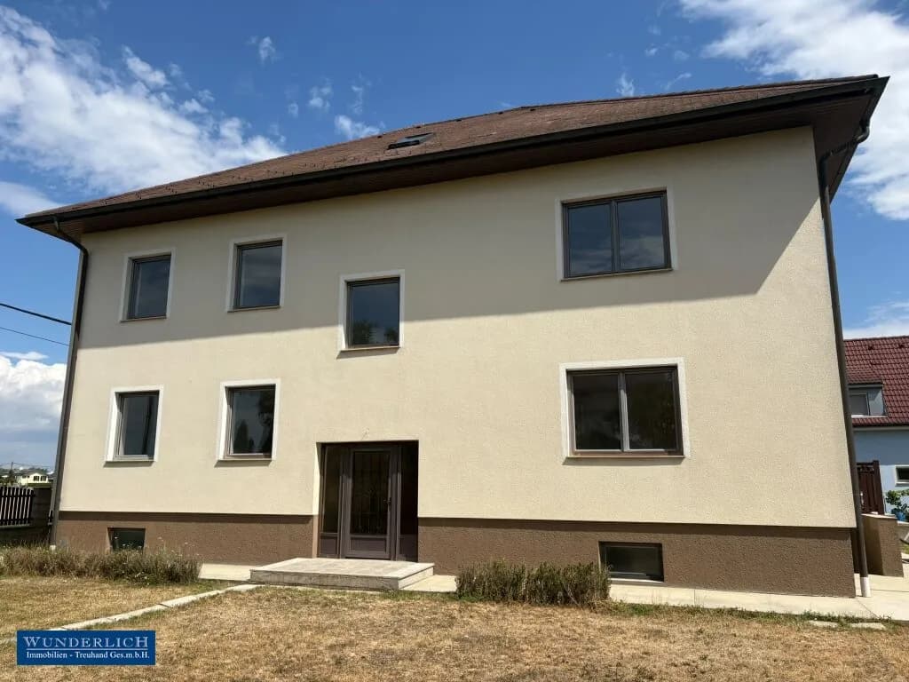 10-Zimmer-Gewerbeimmobilie mieten in Wien – 273,24 m², € 3.379