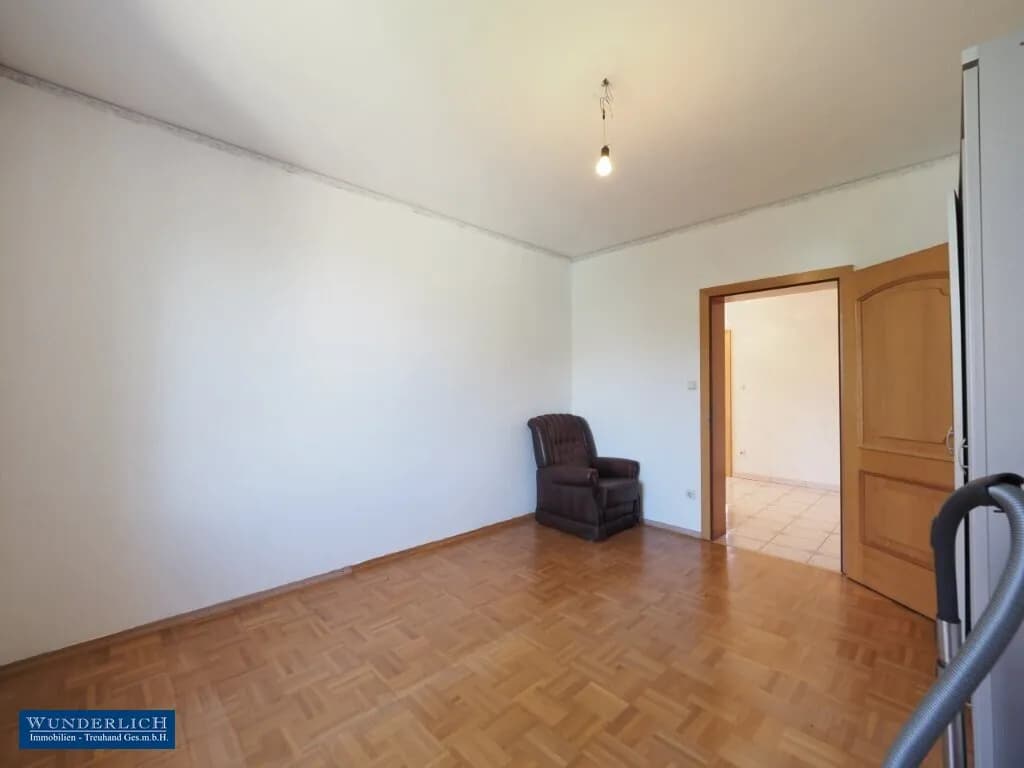 10-Zimmer-Gewerbeimmobilie mieten in Wien – 273,24 m², € 3.379 – Bild 14 von 61