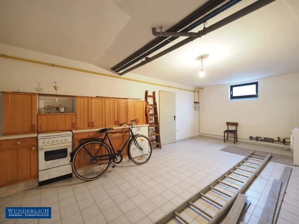 10-Zimmer-Gewerbeimmobilie mieten in Wien – 273,24 m², € 3.379 – Bild 49 von 61