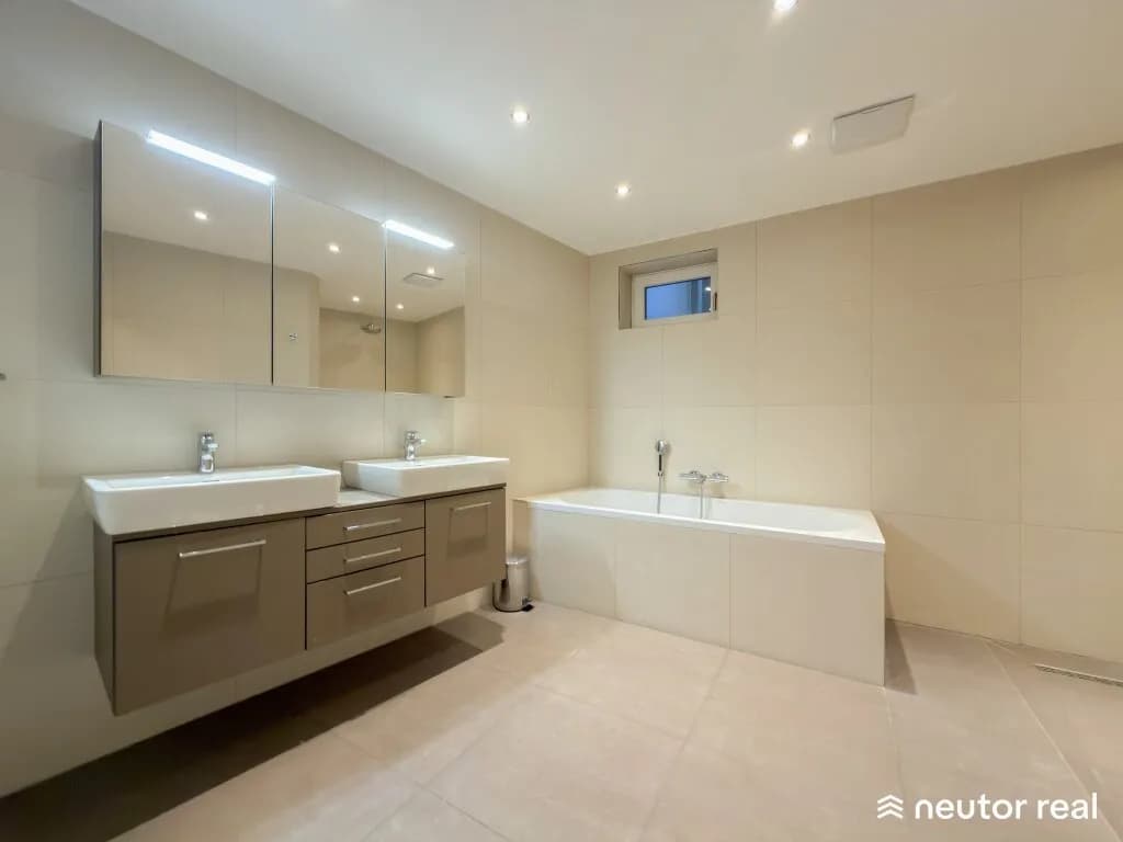 4-Zimmer-Wohnung kaufen in Wien – 220,89 m², € 1.450.000 – Bild 2 von 37