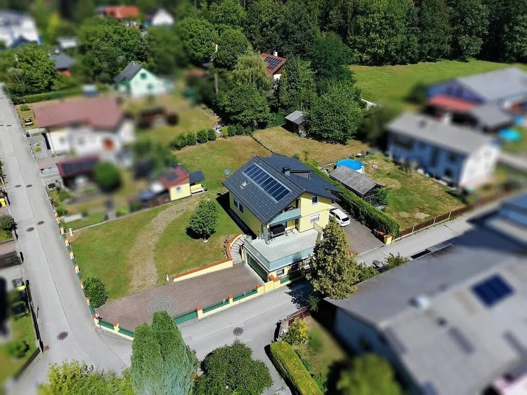 Haus kaufen in Vöcklabruck – 160 m², € 579.000